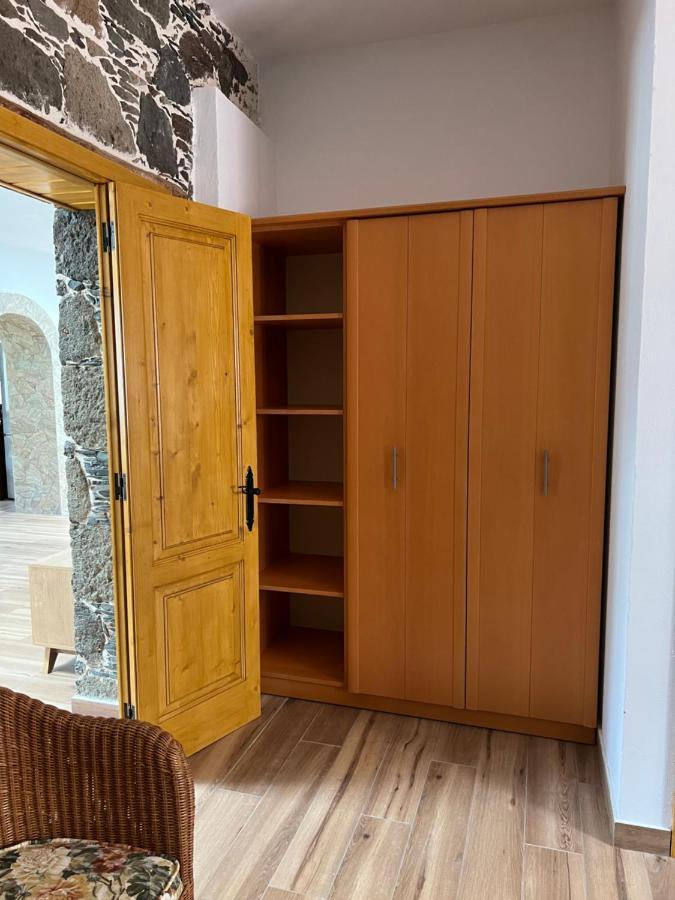 Casa Rural Con Bano Adaptado Y Piscina En โมกัน ภายนอก รูปภาพ