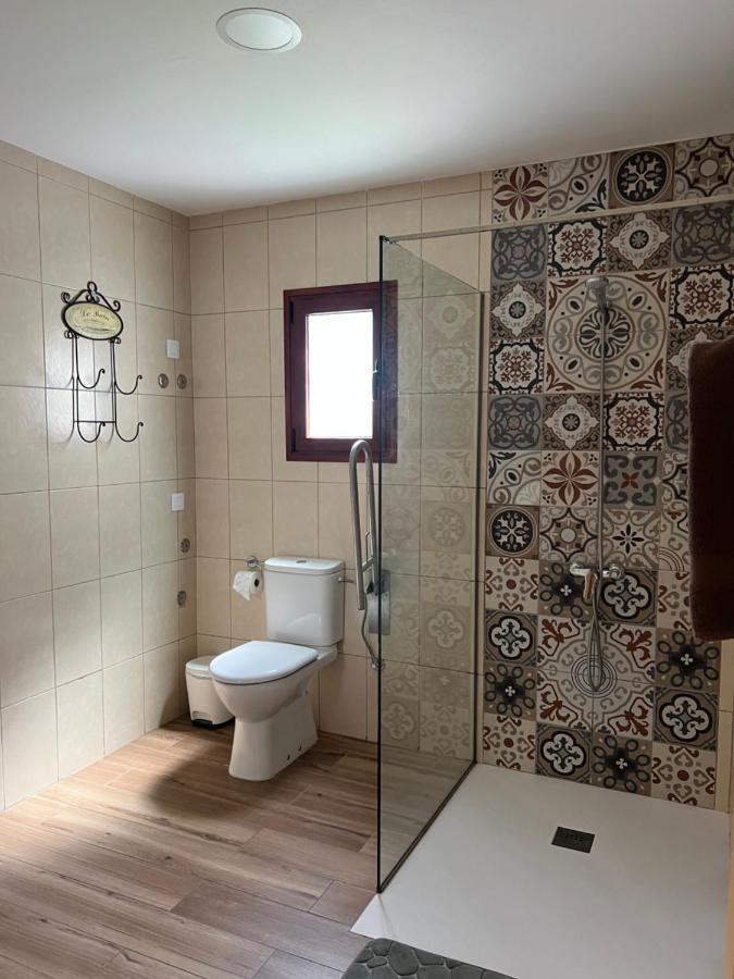 Casa Rural Con Bano Adaptado Y Piscina En โมกัน ภายนอก รูปภาพ